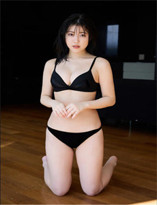 《新月影院》