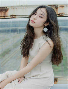 《三级女友》